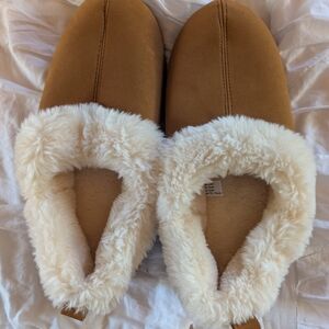 Plush-Lined Tan Slip-On Women's Slippers